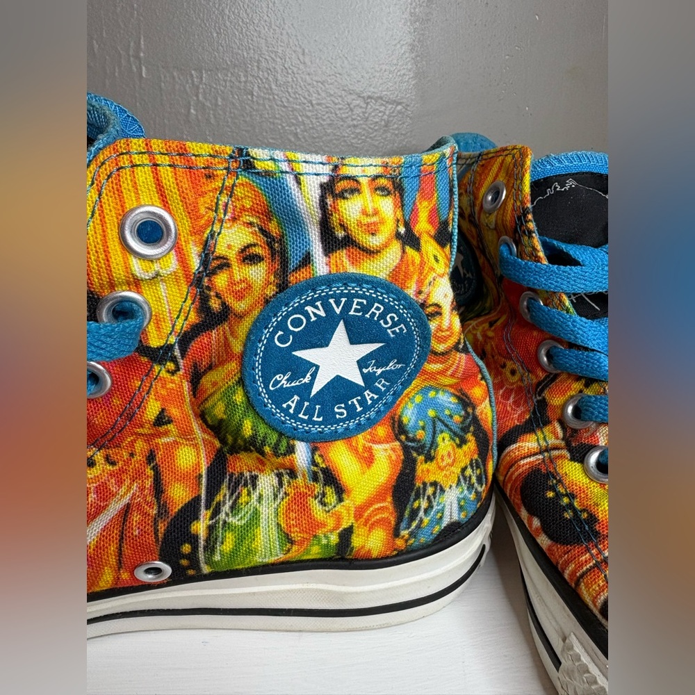 Rare pair of Jimi Hendrix high top converse - Picture 8 of 10